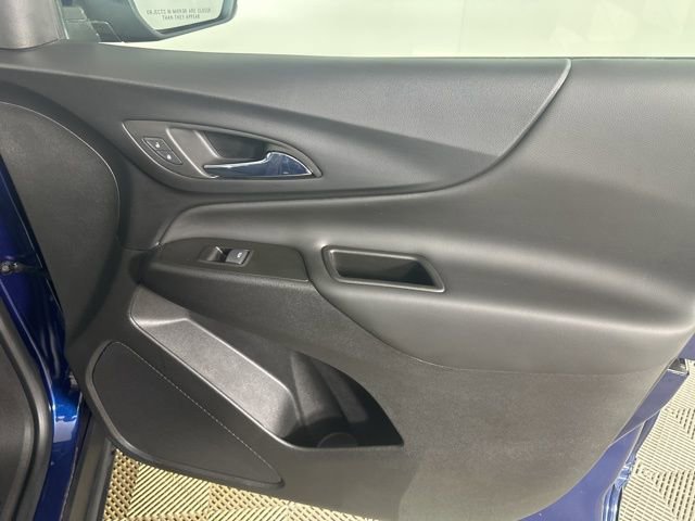 Used 2022 Chevrolet Equinox LT AWD/4WD image 17