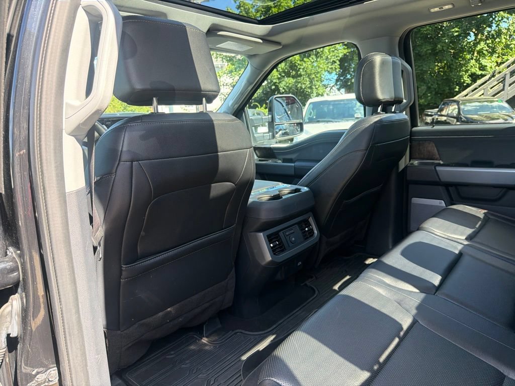 Used 2023 Ford F250 Lariat w/ Black Appearance Package AWD/4WD image 21