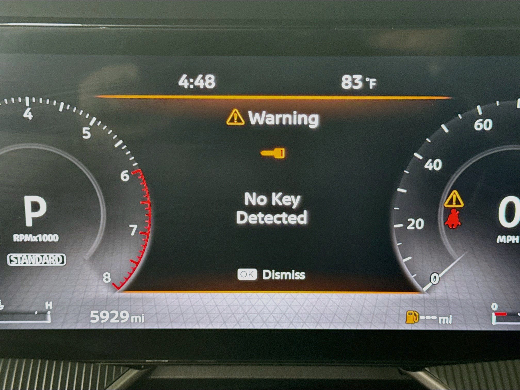 Used 2025 Nissan Murano SV AWD/4WD image 16