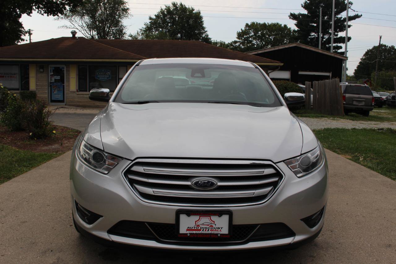Used 2019 Ford Taurus Limited FWD image 4