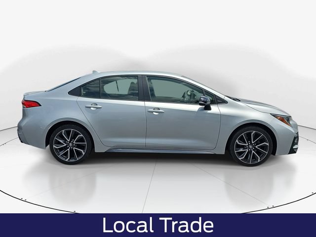 Used 2022 Toyota Corolla SE w/ Carpet Mat Package (TMS) FWD image 3
