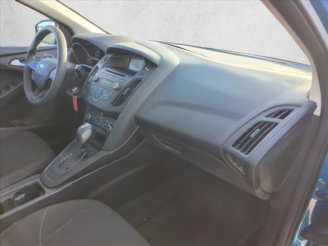 Used 2016 Ford Focus SE FWD image 25
