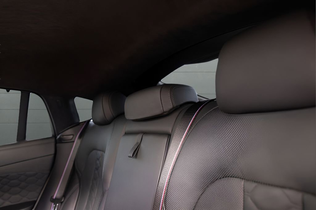 Used 2021 BMW X6 M w/ Competition Package image 56