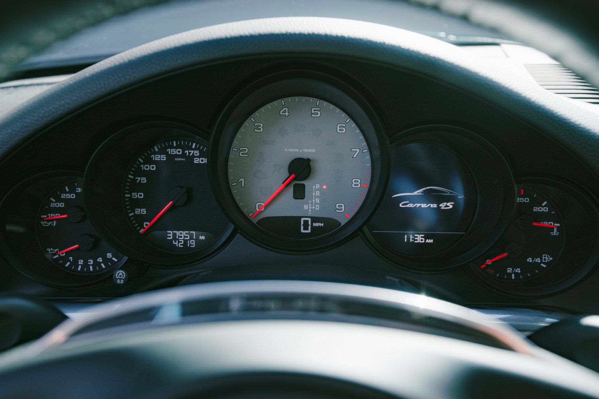 Used 2015 Porsche 911 Carrera 4S image 9