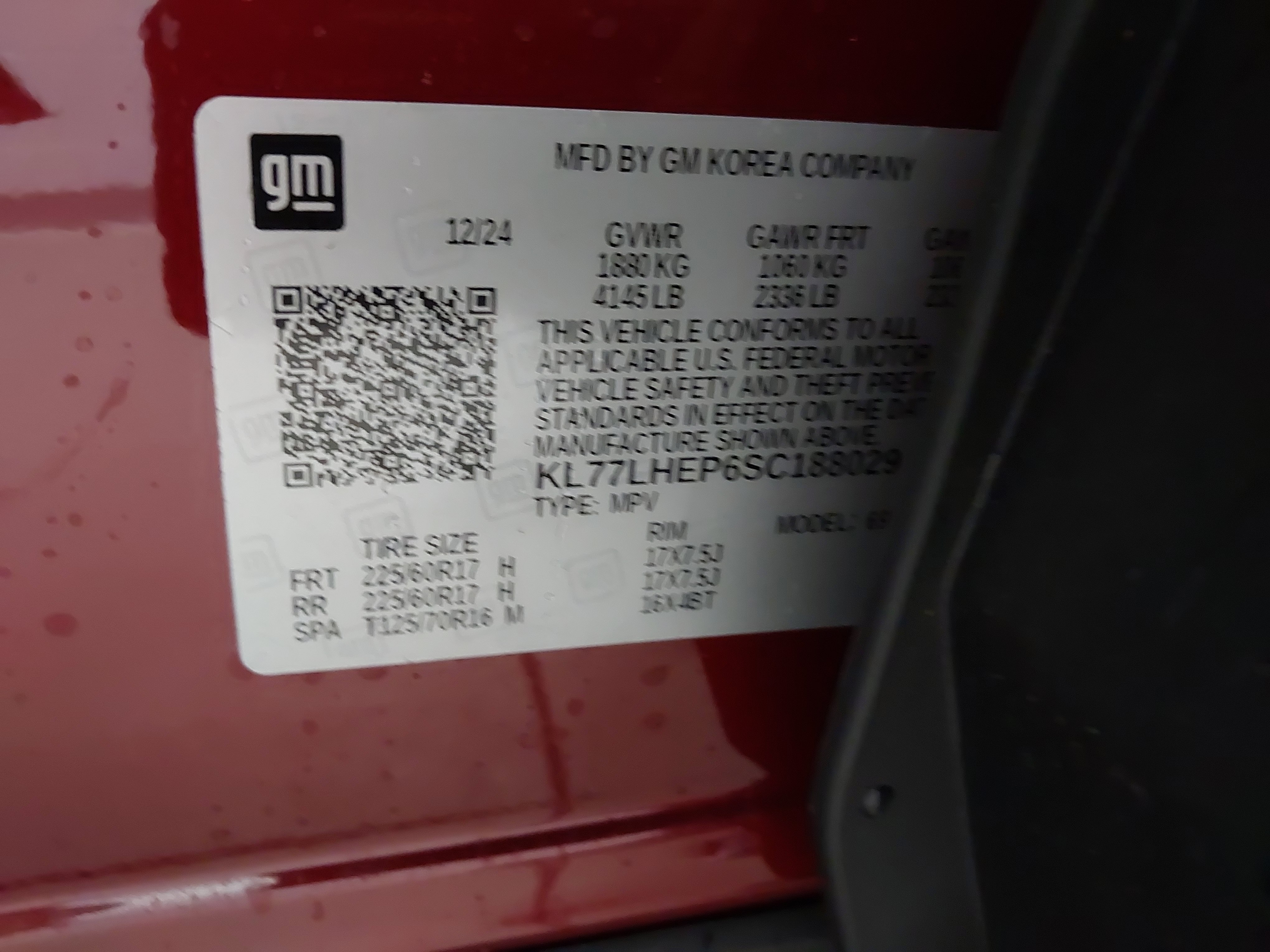 Used 2025 Chevrolet Trax LT w/ Driver Confidence Package FWD image 34