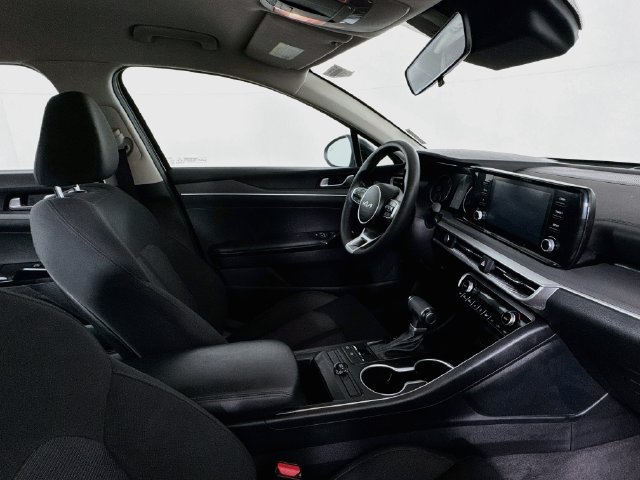 Used 2022 Kia K5 LXS FWD image 26