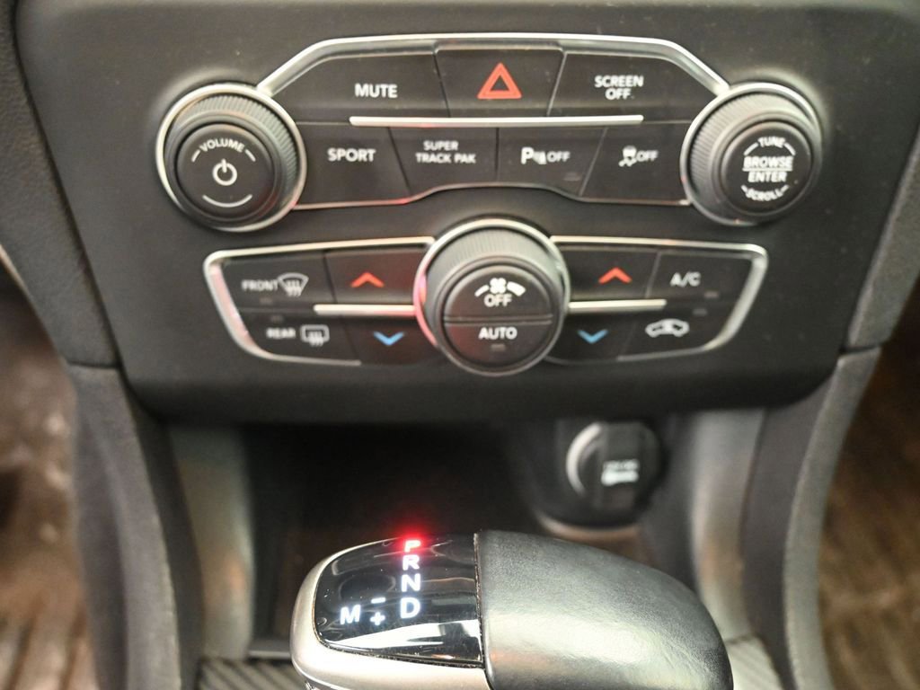 Used 2018 Dodge Charger R/T Scat Pack w/ Dynamics Package image 37