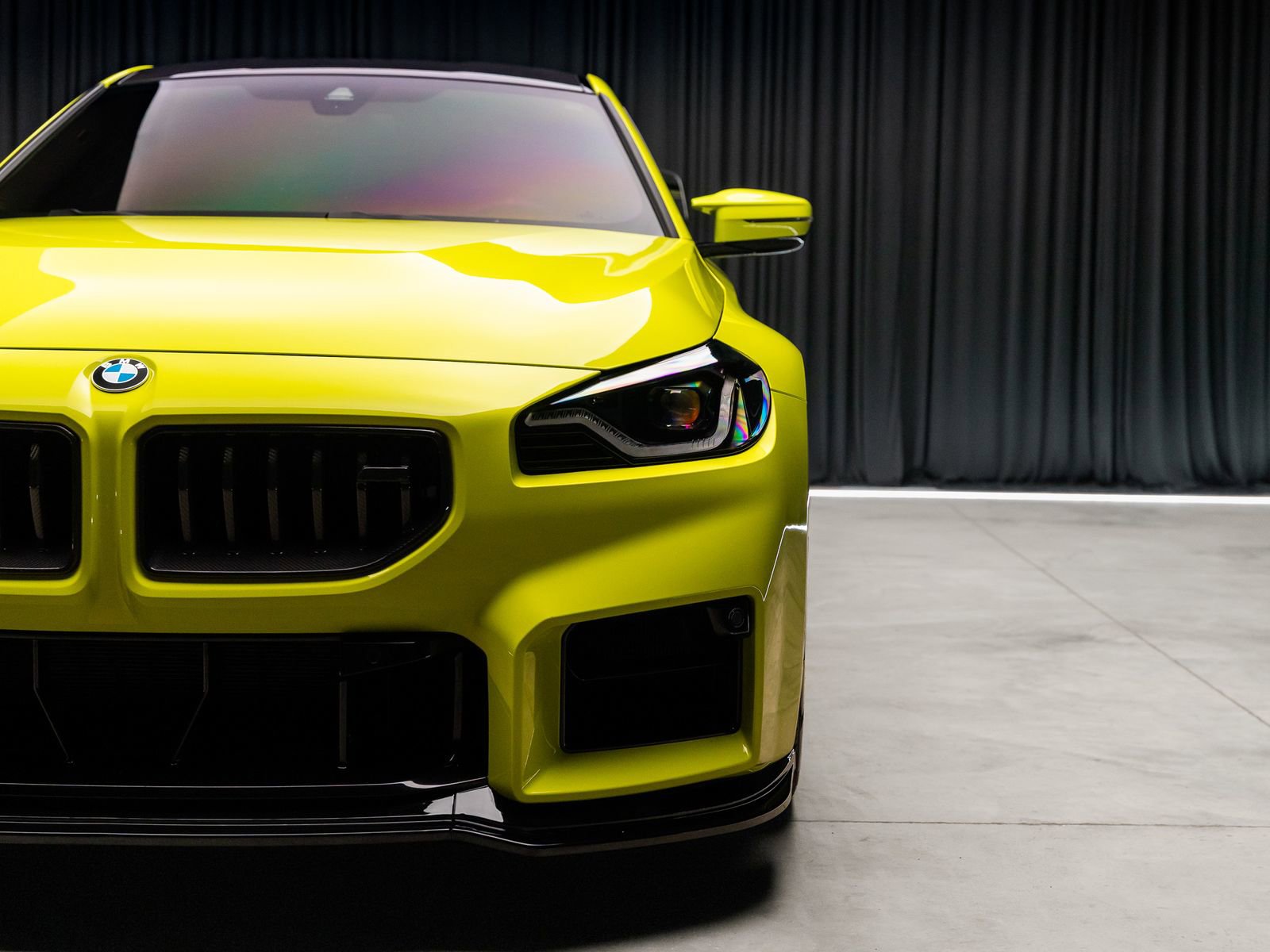 Used 2025 BMW M2 w/ Lighting Package image 22