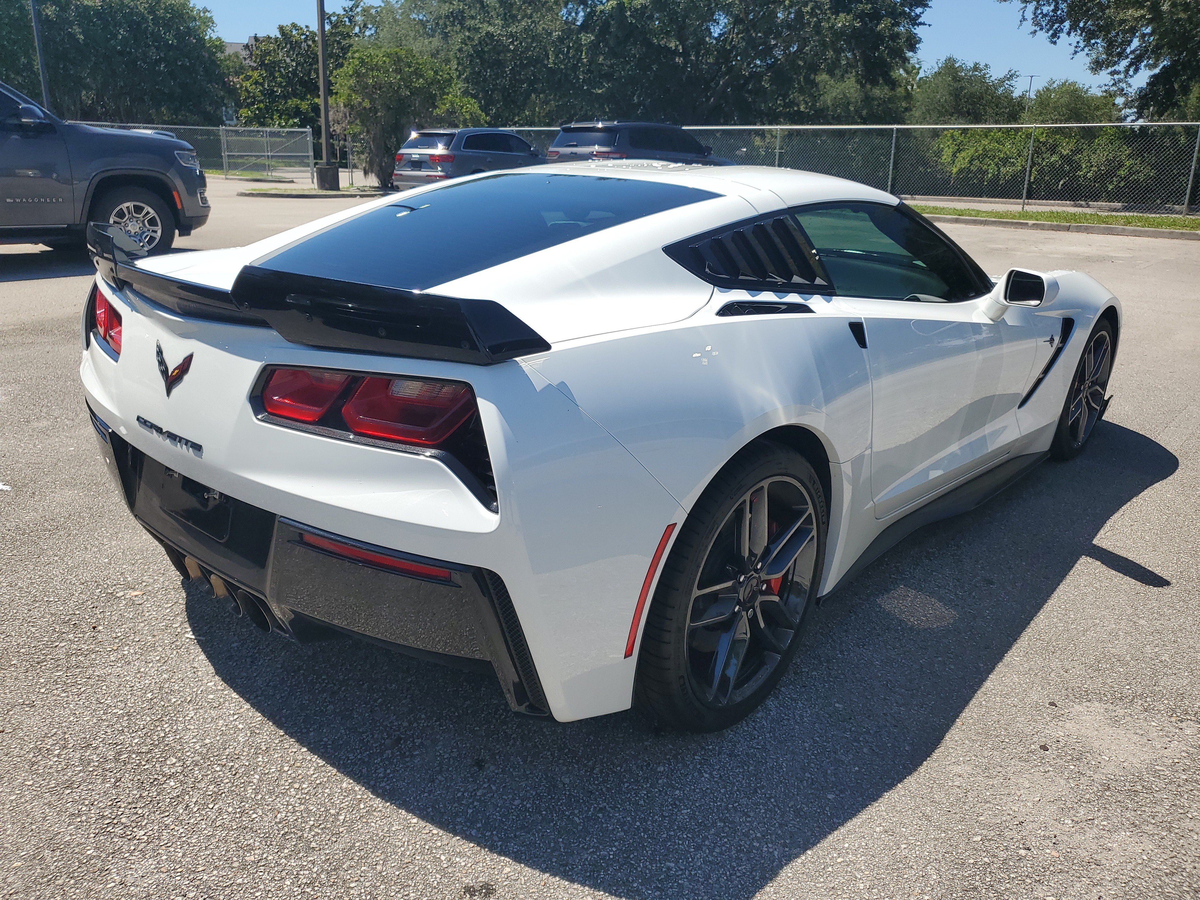 Used 2019 Chevrolet Corvette Stingray Coupe w/ 2LT Preferred Equipment Group RWD image 6