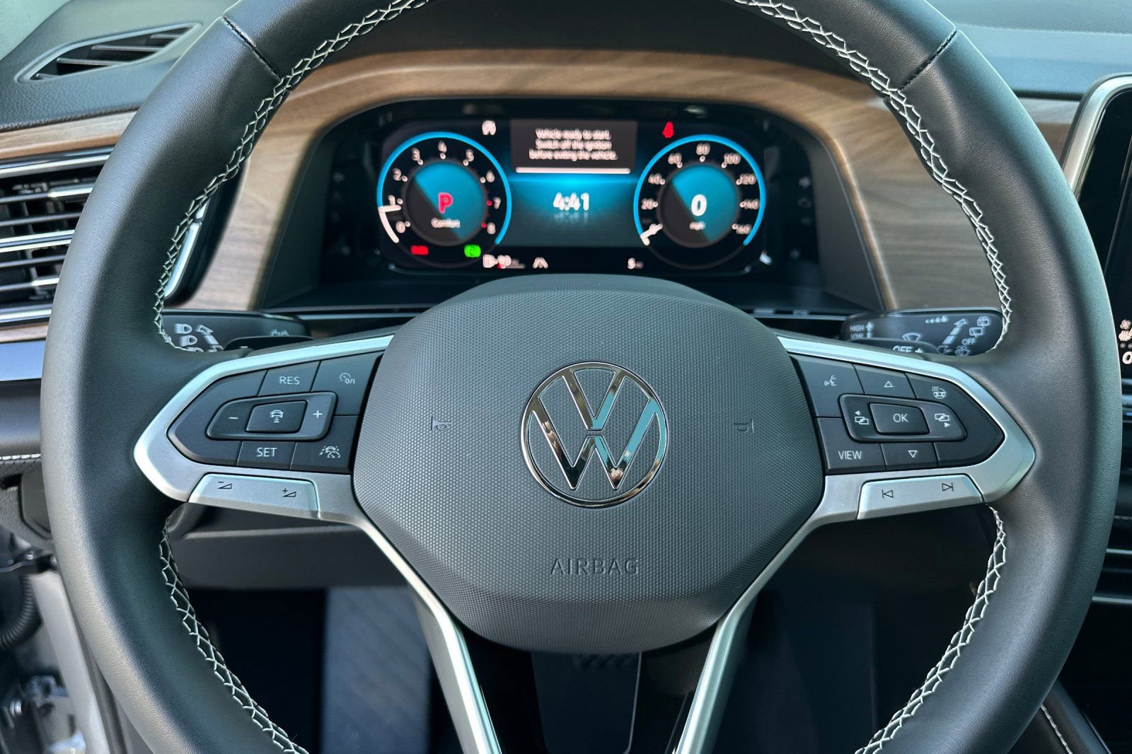 New 2026 Volkswagen Atlas SE image 22