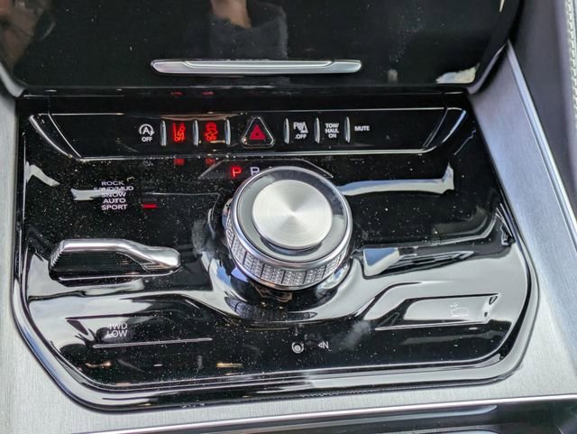 New 2026 Jeep Grand Wagoneer L Limited image 22