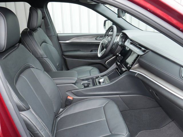 New 2026 Jeep Grand Cherokee Limited Reserve image 23