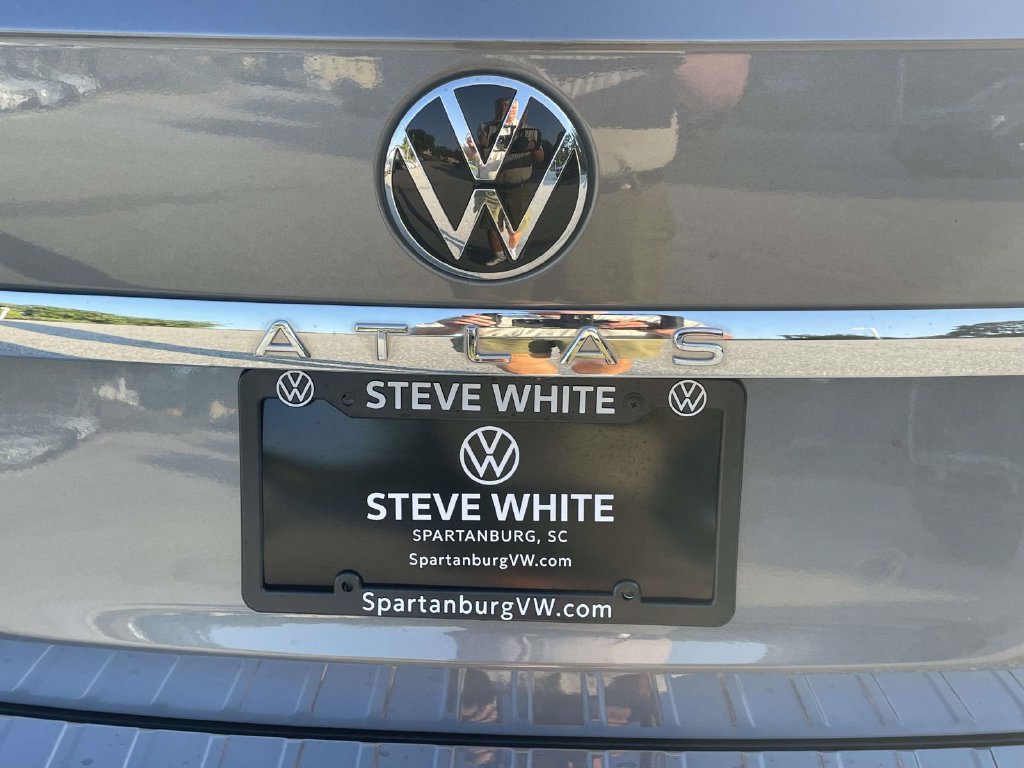 Used 2023 Volkswagen Atlas SE FWD image 8