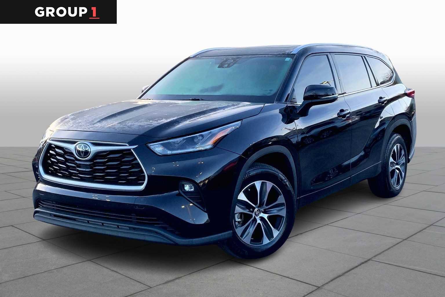 Used 2021 Toyota Highlander XLE