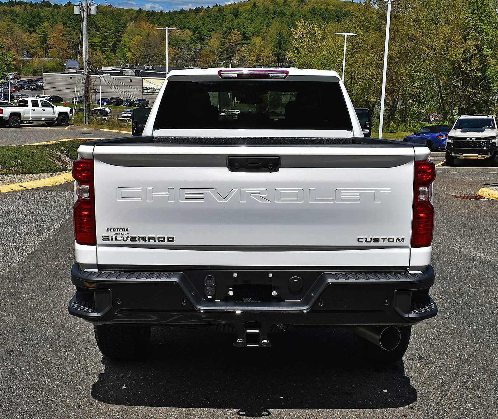 New 2026 Chevrolet Silverado 2500 Custom w/ Custom Value Package AWD/4WD image 7