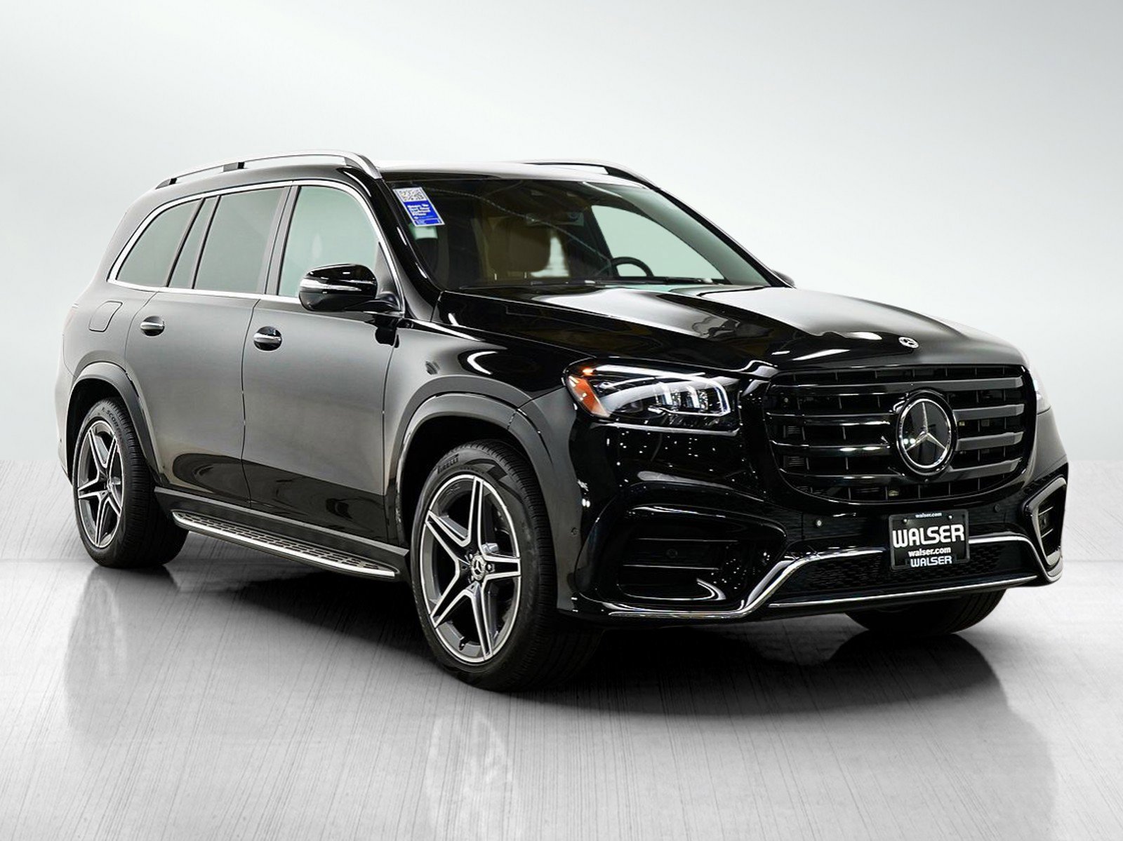 Used 2024 Mercedes-Benz GLS 450 4MATIC image 7