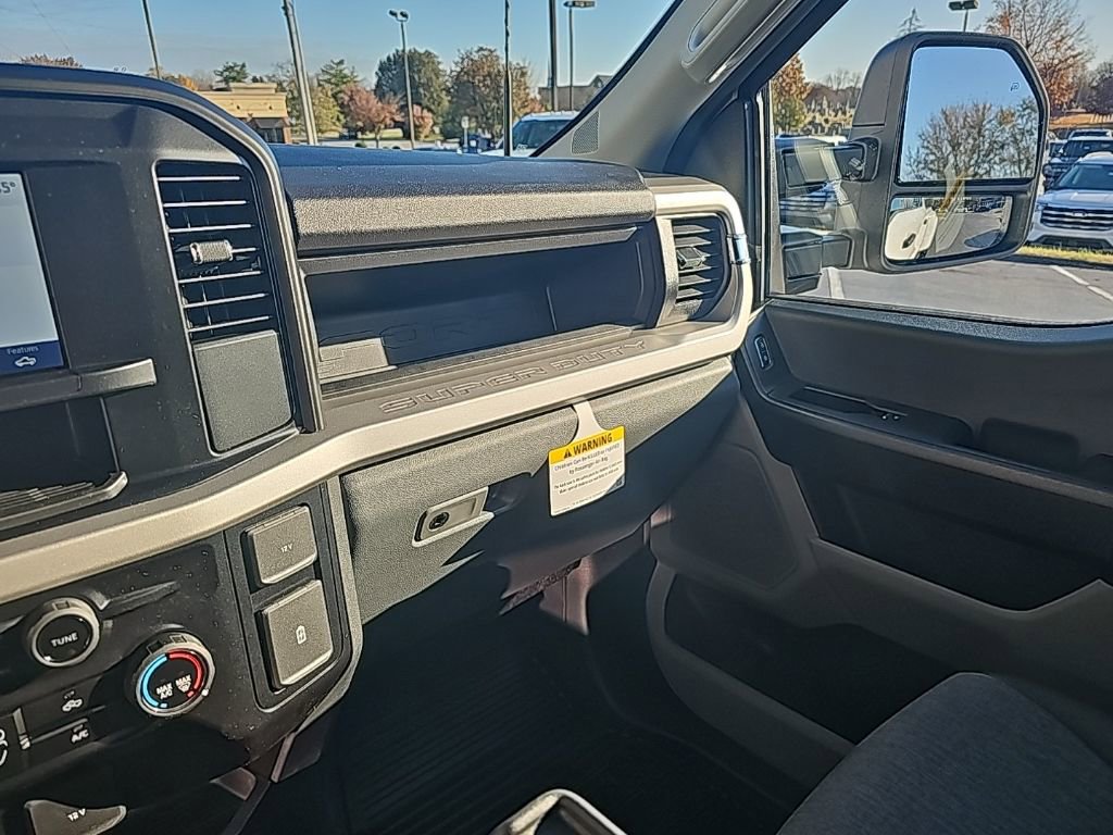 New 2026 Ford F450 XL w/ XL Driver Assist Package image 19