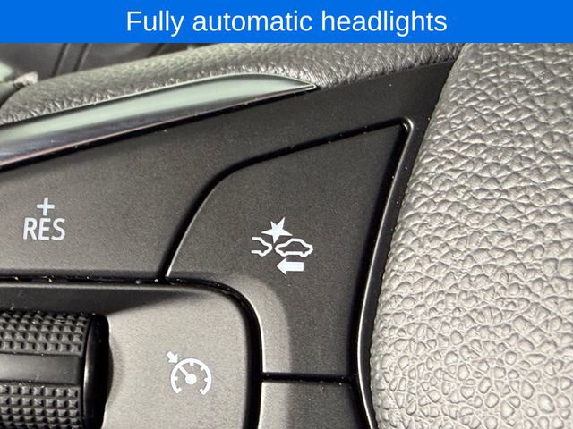 Used 2025 Chevrolet Trax ACTIV image 23