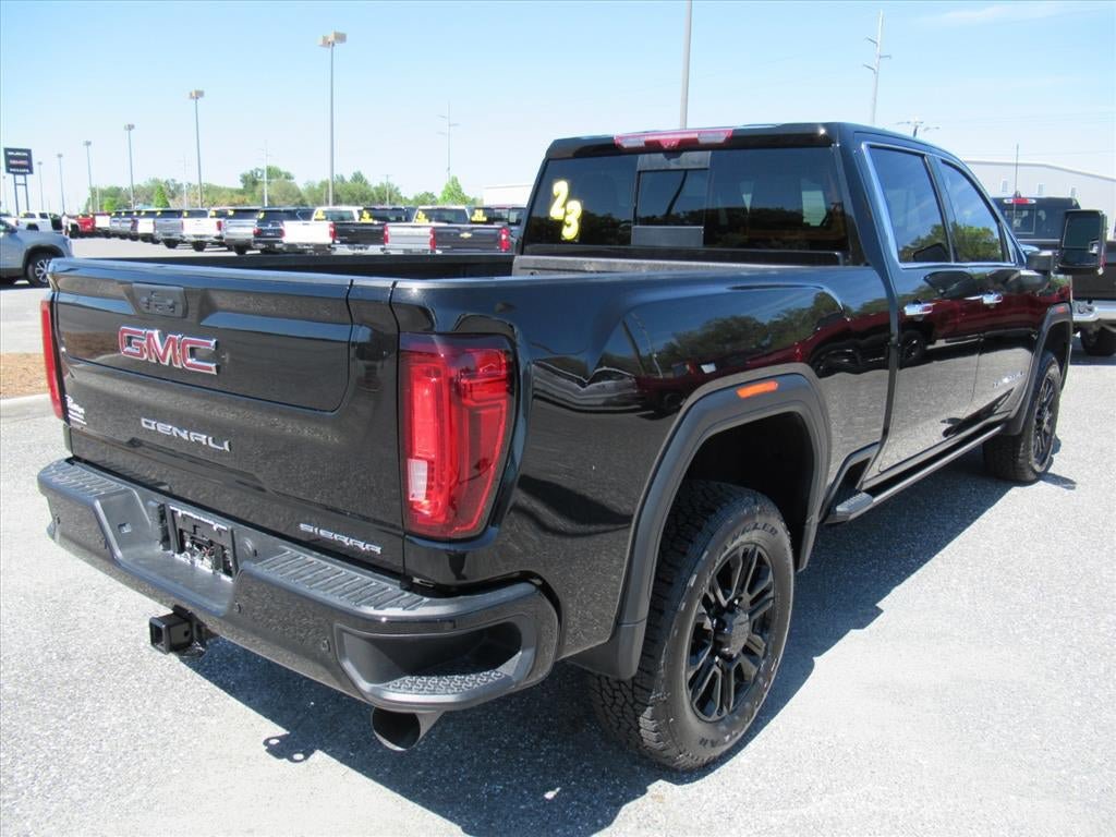 Used 2023 GMC Sierra 3500 Denali w/ Denali Black Diamond Edition AWD/4WD image 7