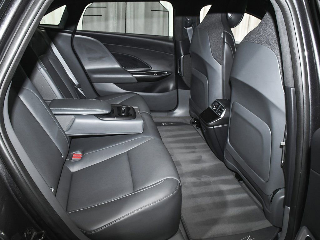 Used 2024 Lucid Air Grand Touring image 54