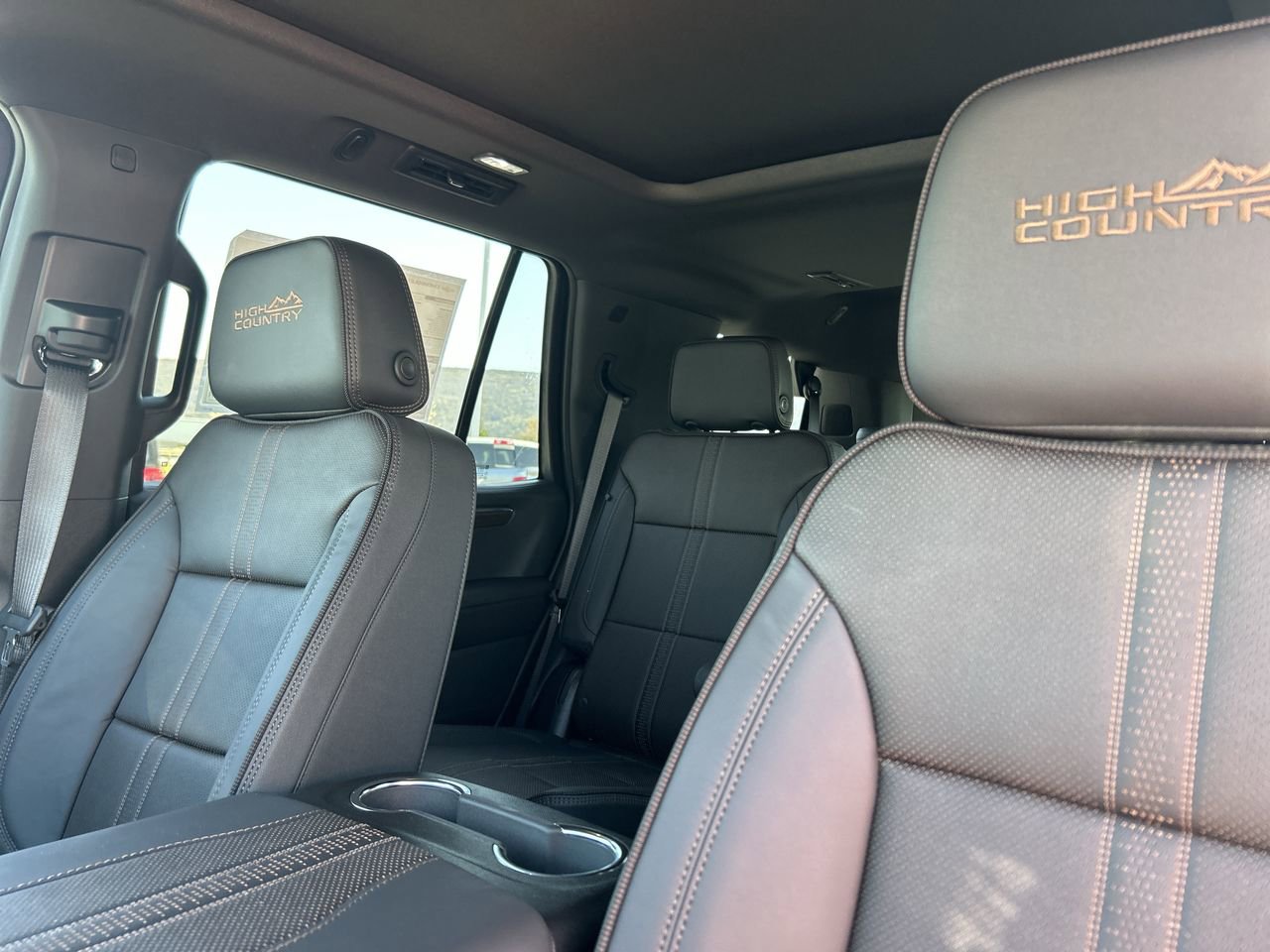 New 2026 Chevrolet Tahoe High Country w/ Sun And Tow Package AWD/4WD image 22