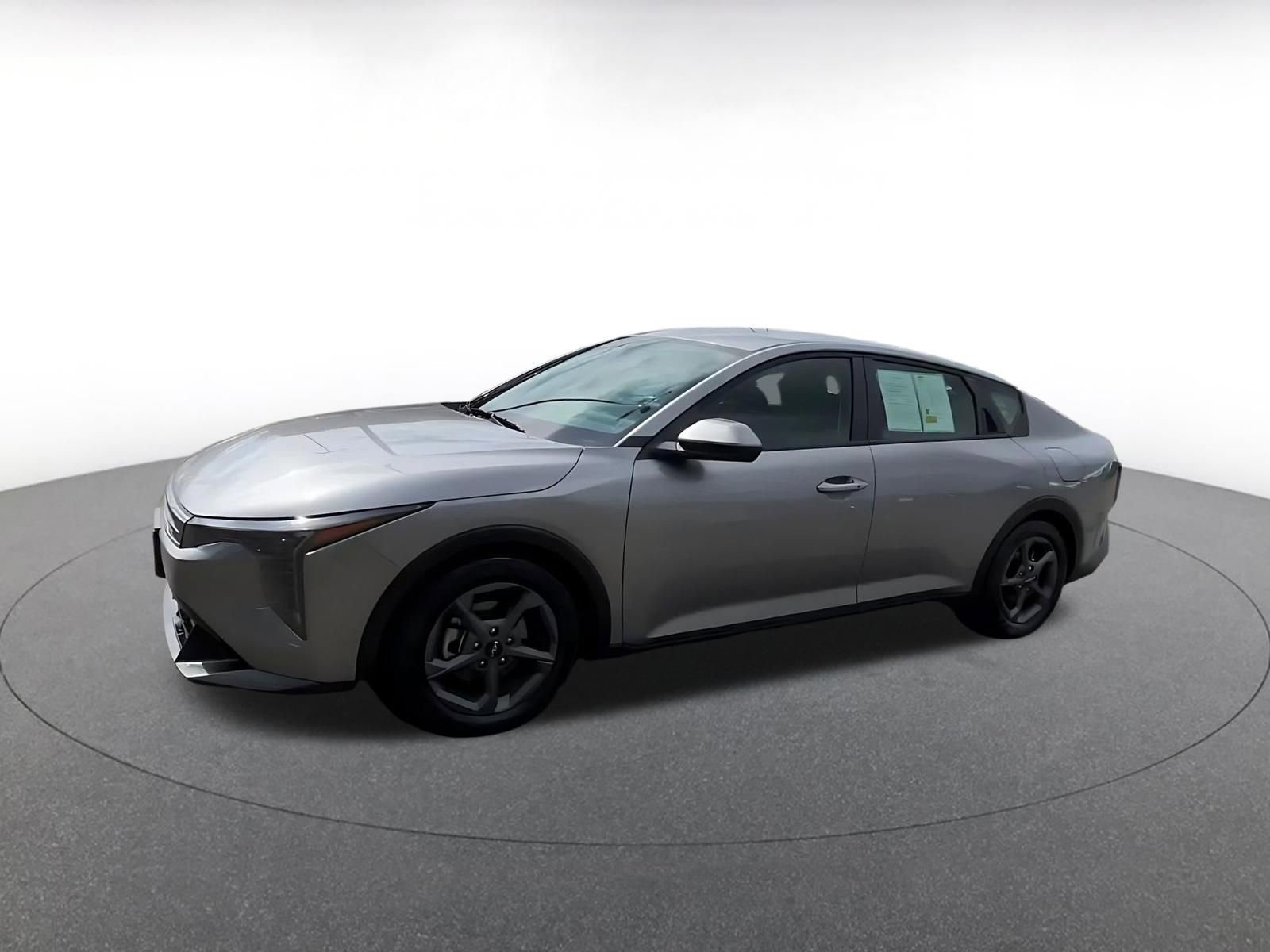 Used 2025 Kia K4 FWD image 8