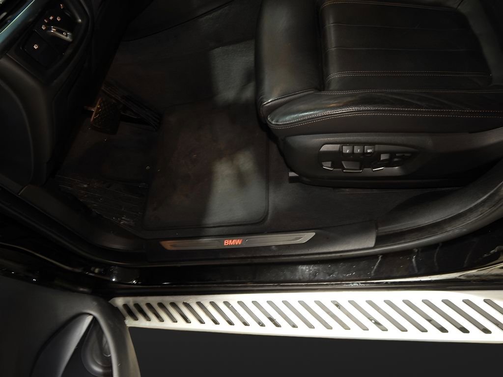 Used 2018 BMW X6 xDrive35i image 13