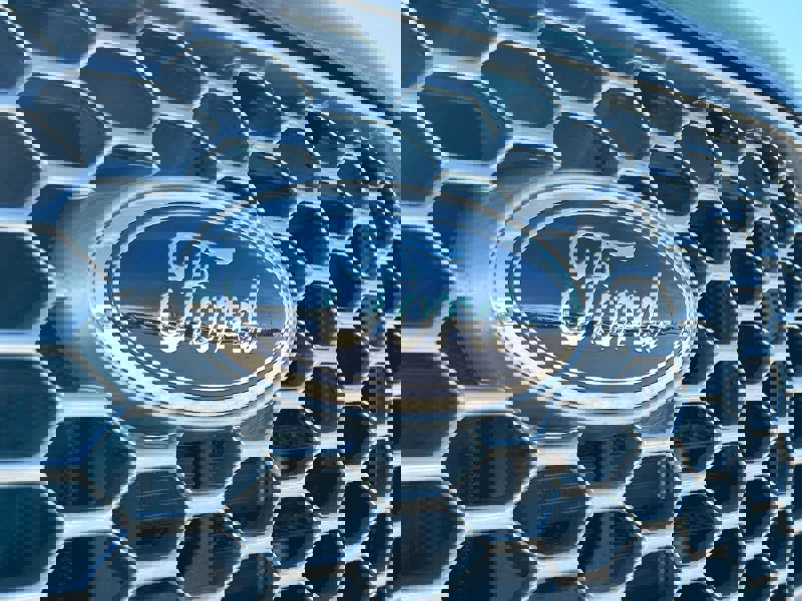 Used 2023 Ford Edge SEL w/ Convenience Package image 13