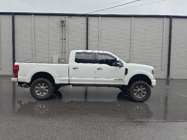 Used 2022 Ford F250 Platinum AWD/4WD image 2