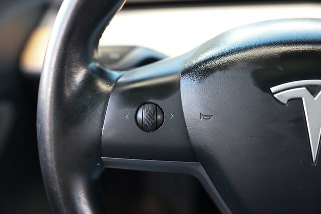 Used 2019 Tesla Model 3 Standard Range RWD image 30