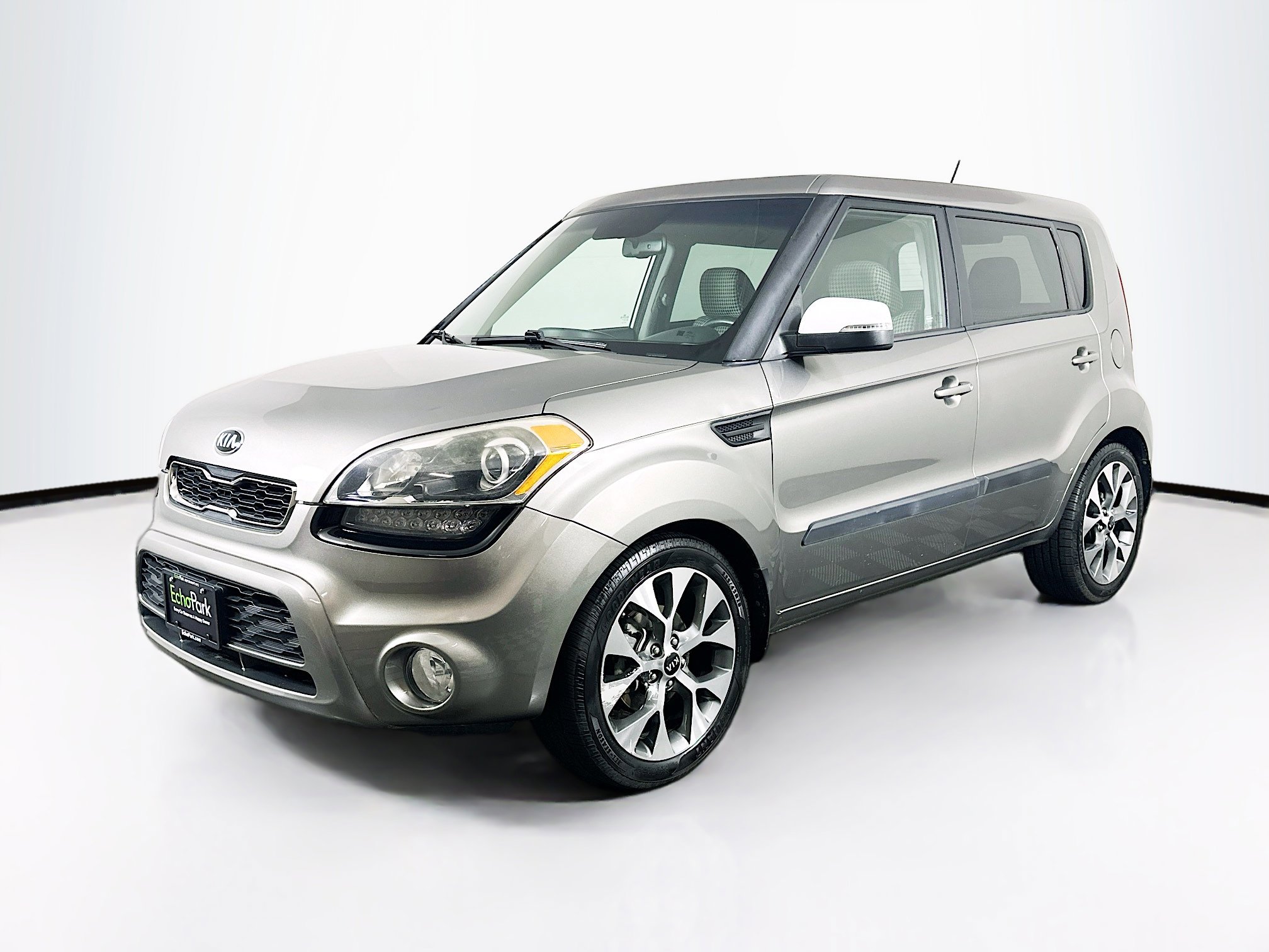 Used 2013 Kia Soul ! image 3