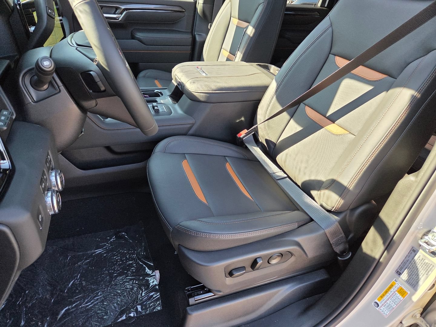 New 2026 GMC Sierra 2500 AT4 w/ AT4 Premium Plus Package AWD/4WD image 30