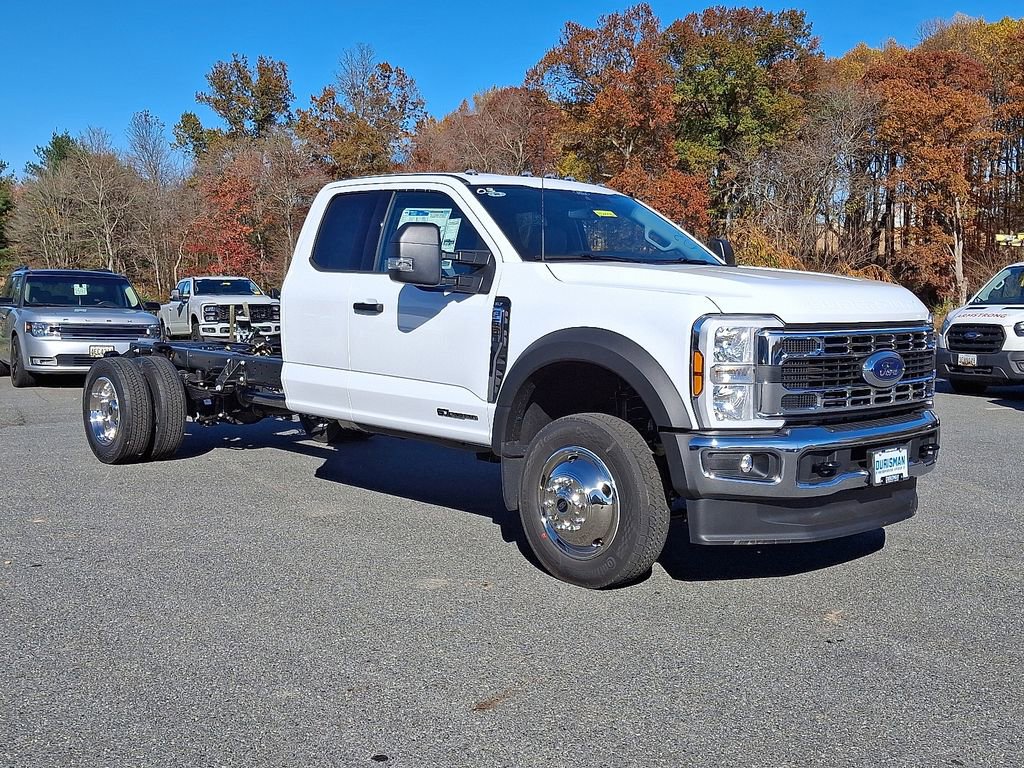 New 2026 Ford F550 4x4 SuperCab Super Duty w/ XLT Value Package