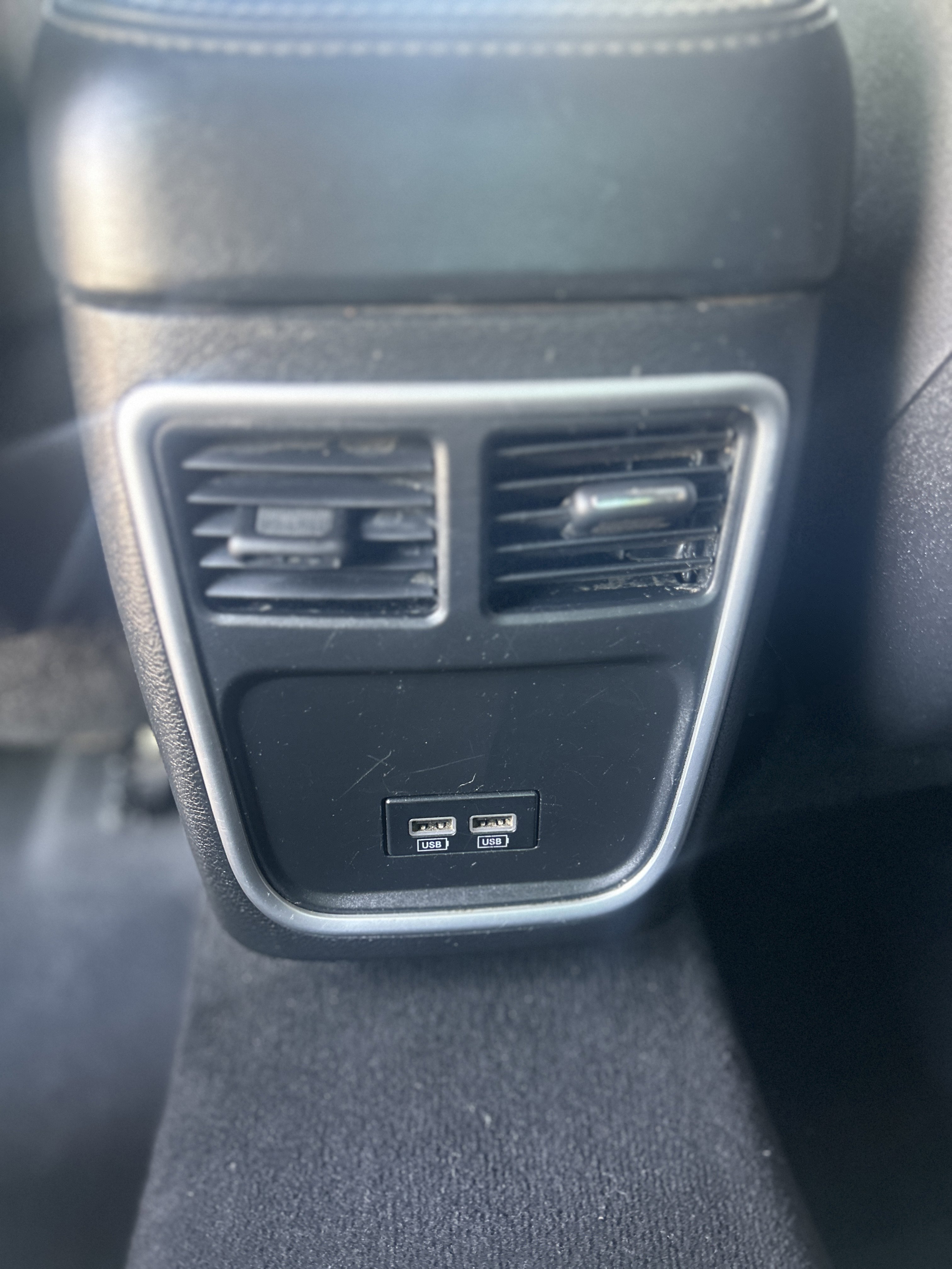 Used 2023 Dodge Charger R/T w/ Navigation & Travel Group image 26