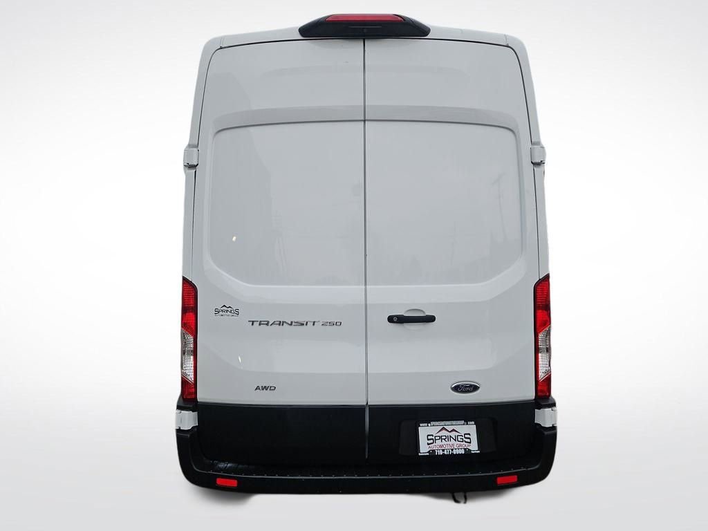 Used 2022 Ford Transit 250 148 High Roof Extended AWD w/ Load Area Protection Package image 4