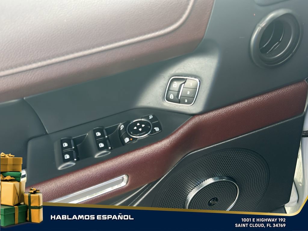 Used 2023 Ford Expedition Limited image 10