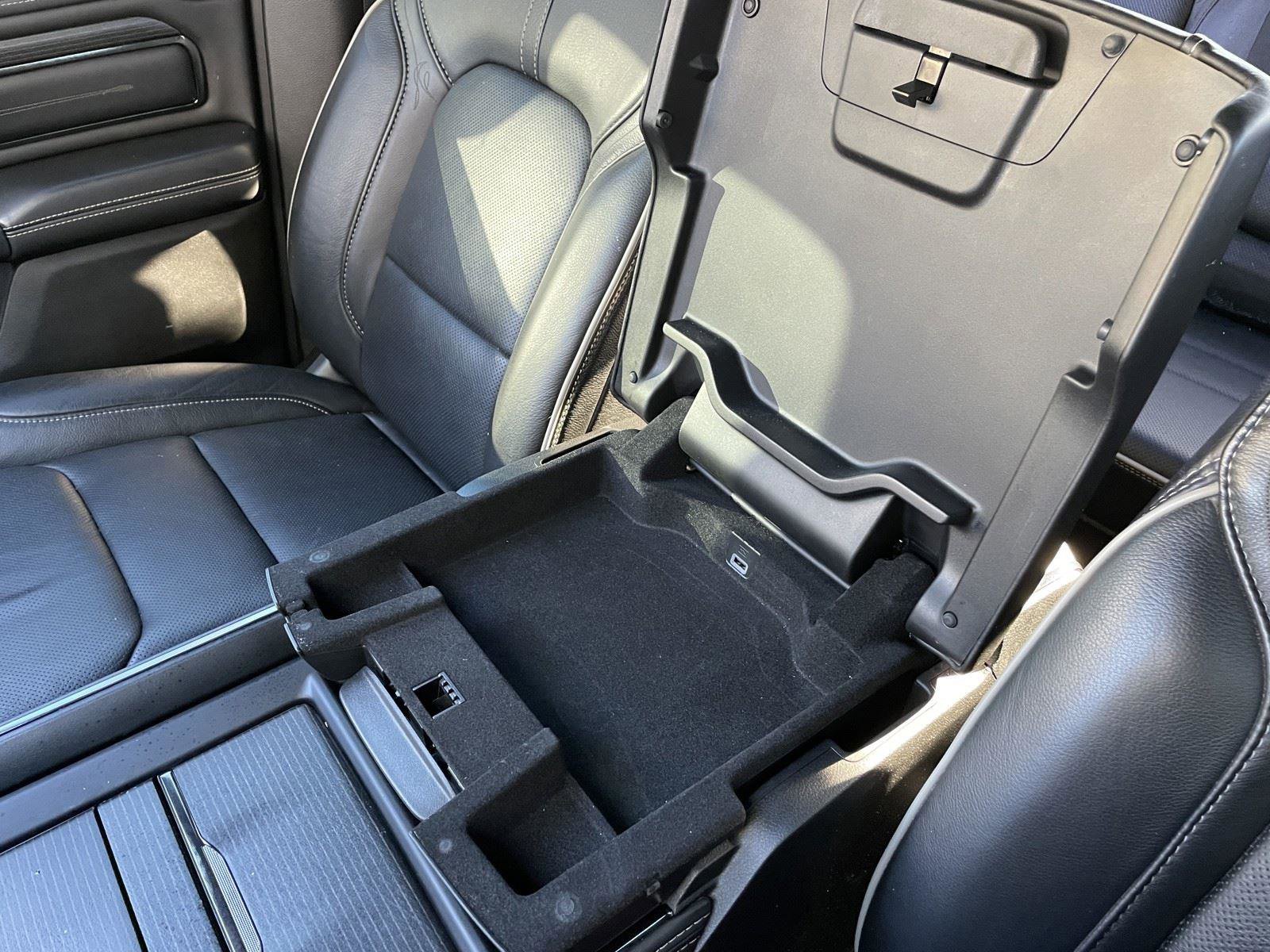 Used 2024 RAM 1500 Limited image 26