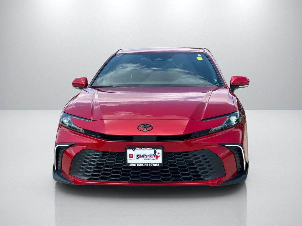 Used 2026 Toyota Camry SE w/ Convenience Package FWD video 2