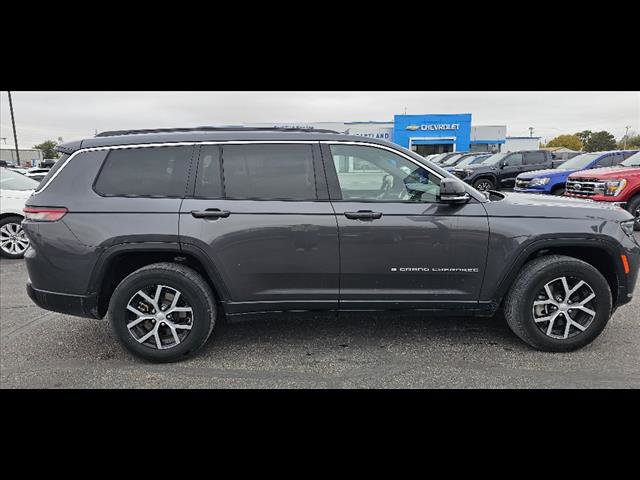 Used 2024 Jeep Grand Cherokee L Limited w/ Luxury Tech Group II image 2