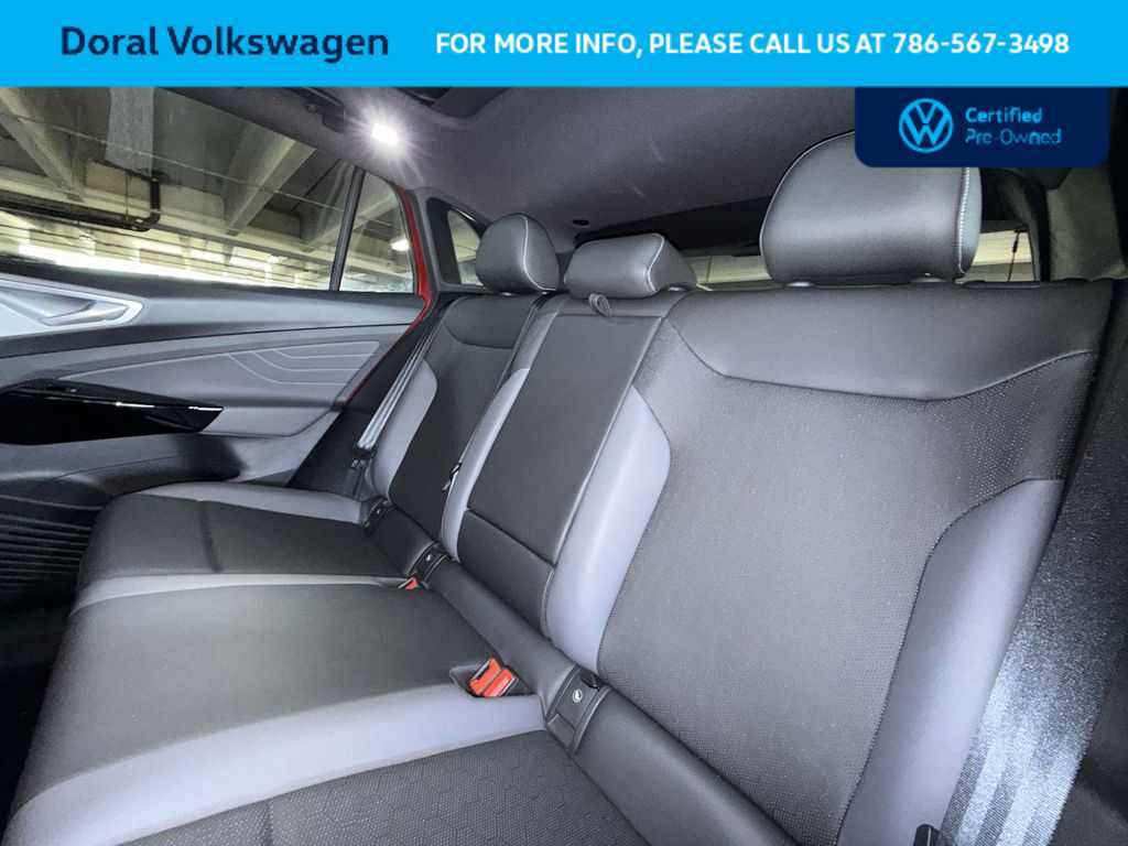 Used 2023 Volkswagen ID.4 Pro S image 22
