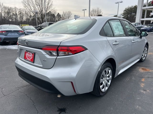Used 2024 Toyota Corolla LE image 5