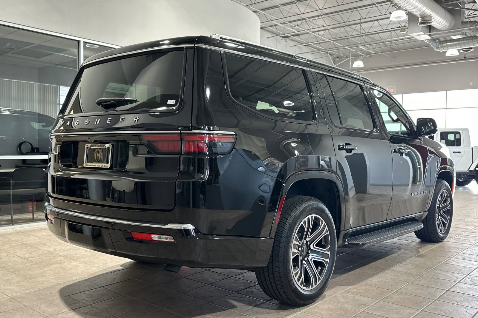 New 2025 Jeep Wagoneer 4WD image 6