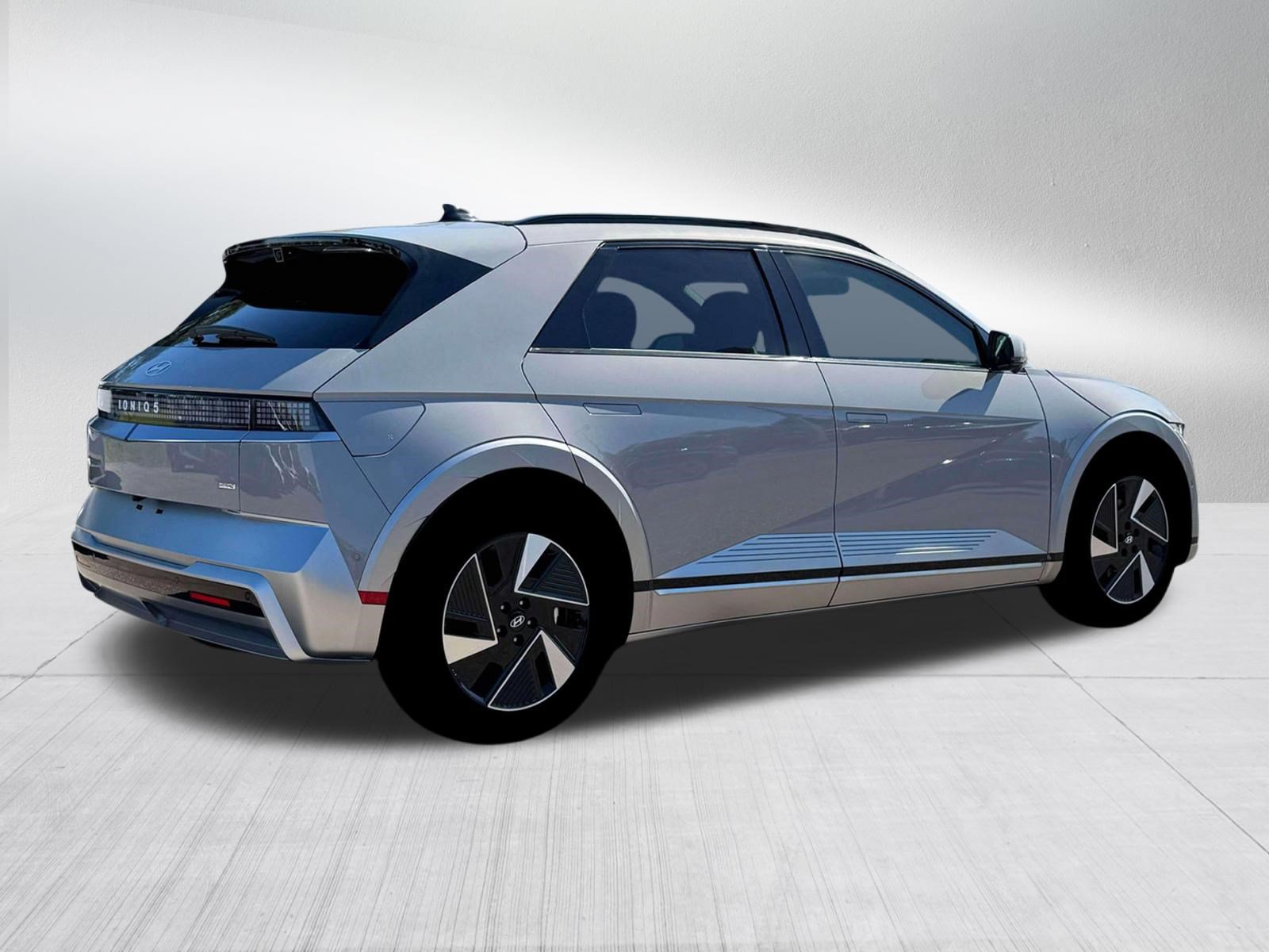 New 2026 Hyundai Ioniq 5 Limited AWD/4WD image 8