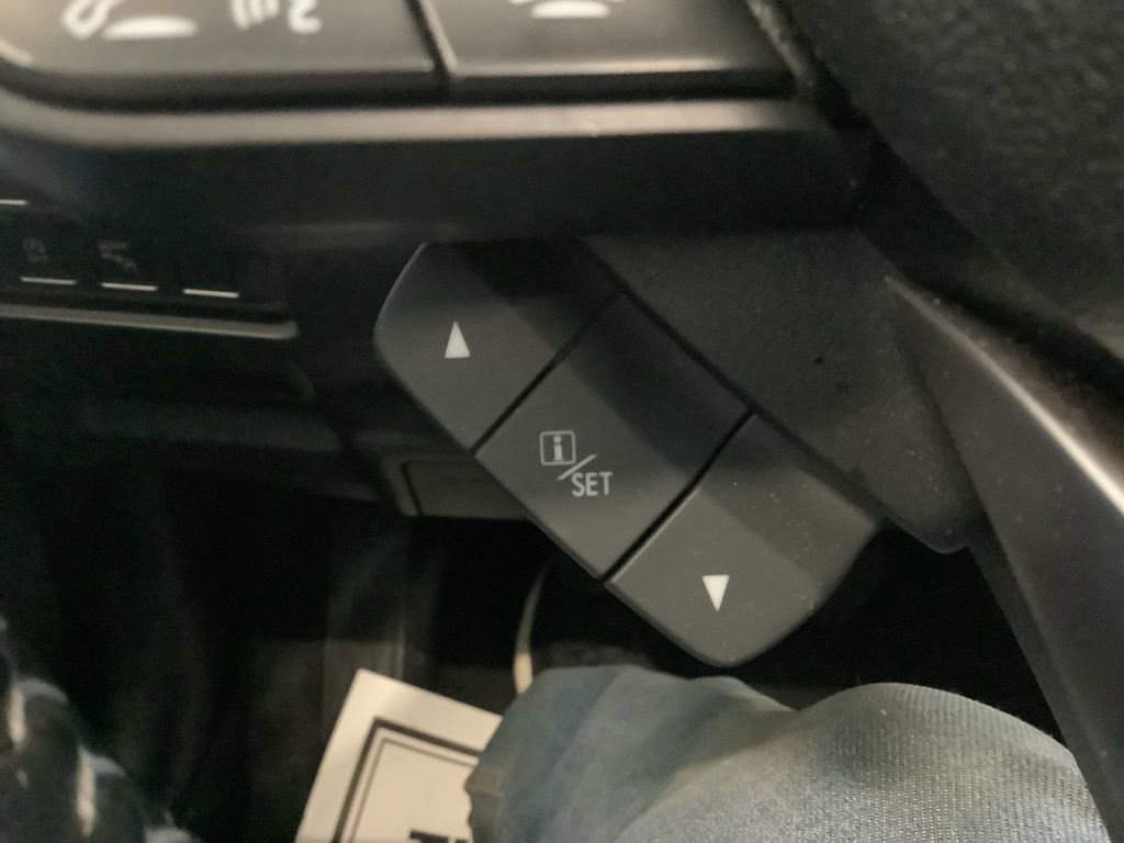Used 2023 Subaru Forester Limited image 18