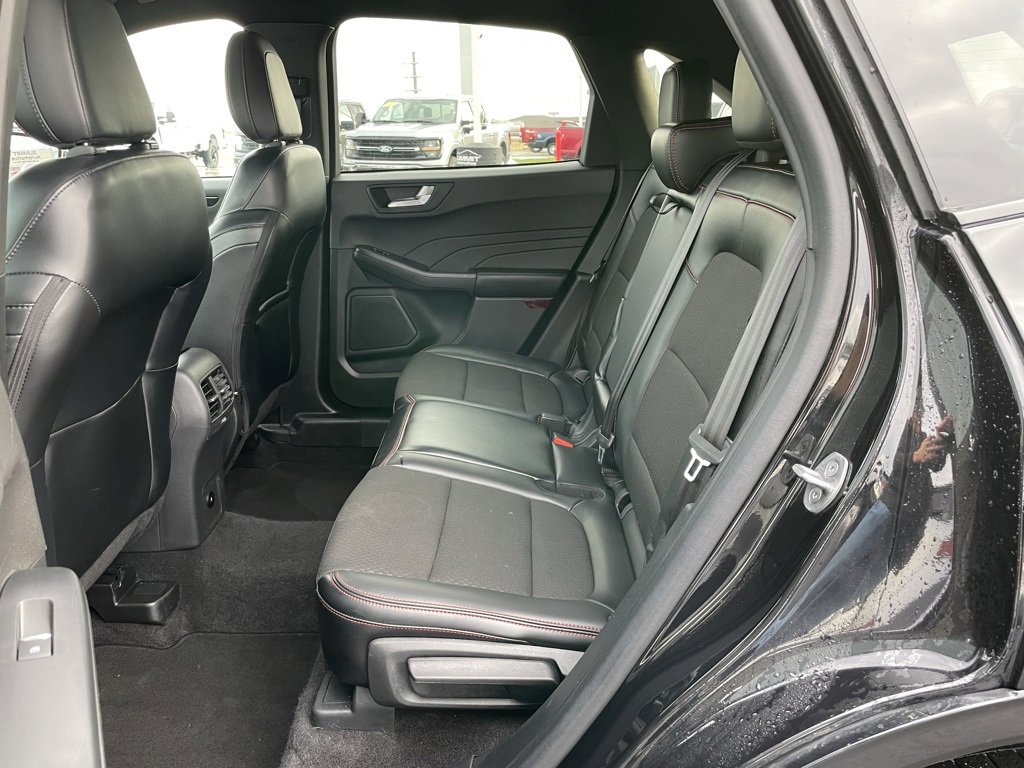 Used 2024 Ford Escape ST-Line image 9