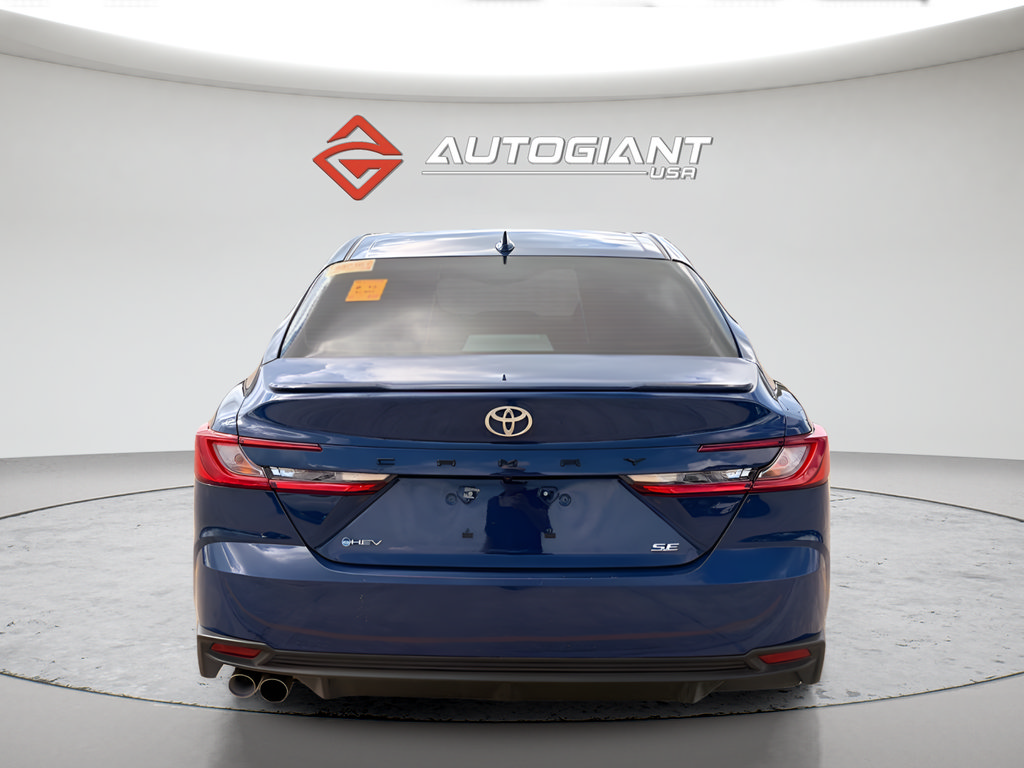 Used 2026 Toyota Camry SE FWD image 9