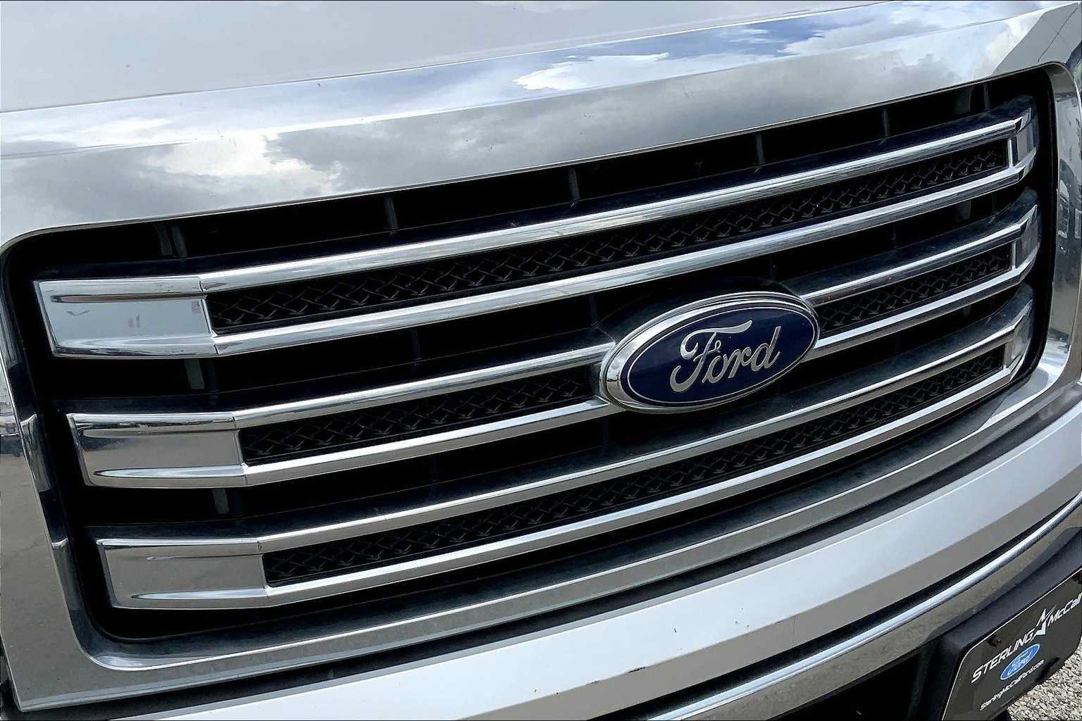 Used 2014 Ford F150 Lariat w/ Equipment Group 502A Luxury AWD/4WD image 23