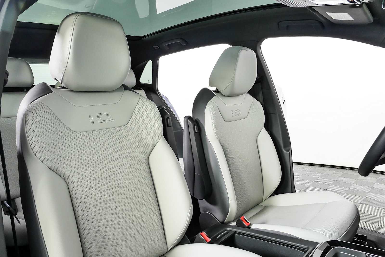 Used 2022 Volkswagen ID.4 Pro S w/ Gradient Package AWD/4WD image 28
