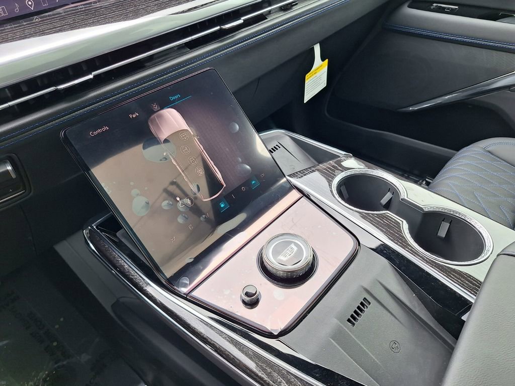 New 2026 Cadillac Escalade IQ Luxury 1 w/ LPO, Floor Liner Package image 16