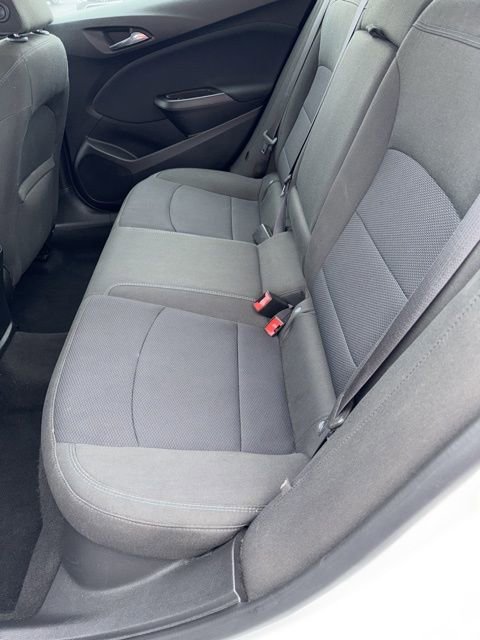 Used 2016 Chevrolet Cruze LT image 6